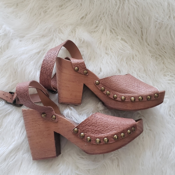 free people pasadena clog